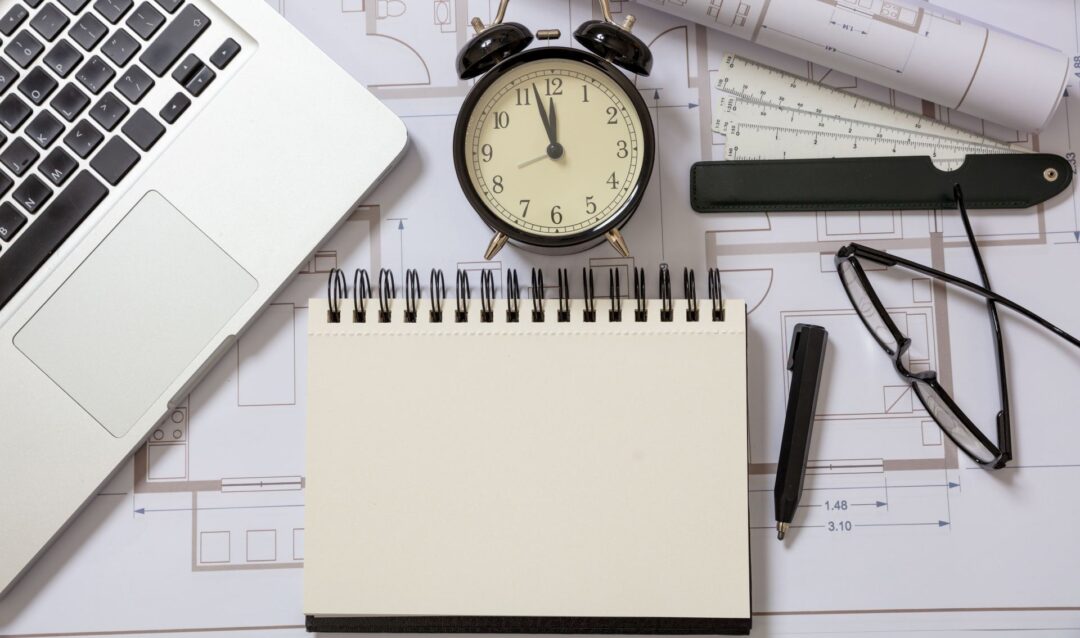 עומדים בזמנים: מניעת עיכובים בתהליך הבנייה